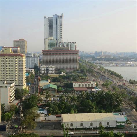 Roxas Boulevard .
